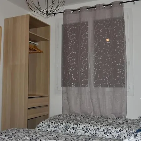 Hébergement de vacances Dormez Chez Artiste Peintre *