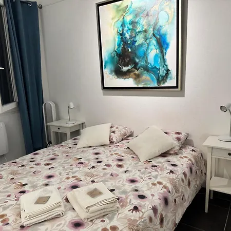 Dormez Chez Artiste Peintre Дом отдыха *