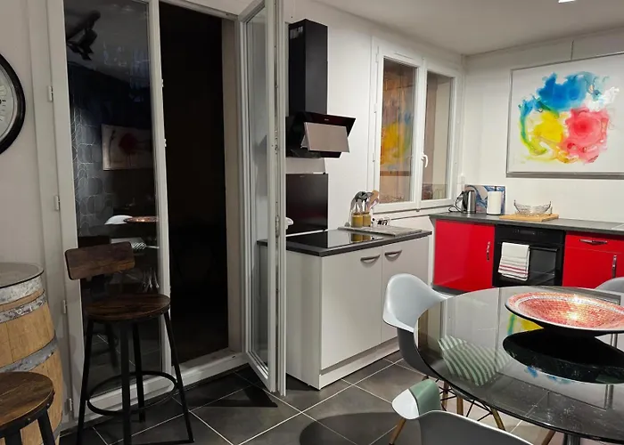 Hébergement de vacances Dormez Chez Artiste Peintre *
